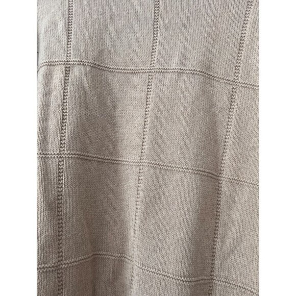 NorthCrest Classic Sweater. Size L. - Picture 7 of 9